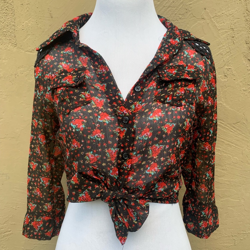 579 button up blouse